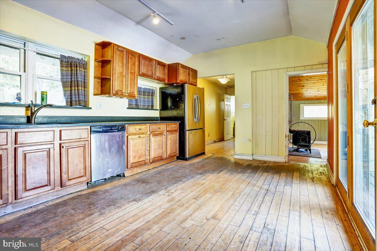 49 Nursery Road Titusville, NJ 08560 - Photo 13 of 51