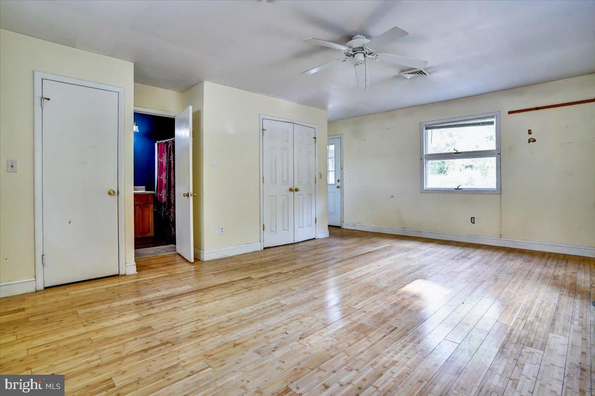 49 Nursery Road Titusville, NJ 08560 - Photo 19 of 51 Master bedroom