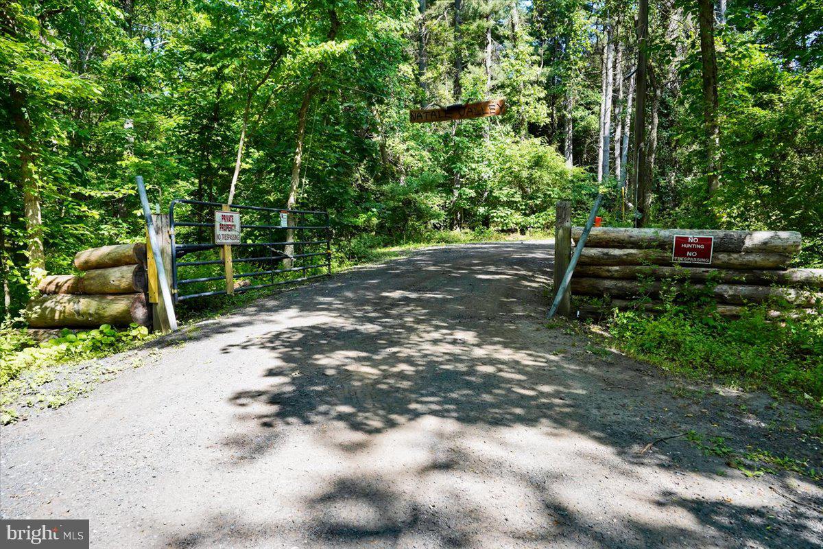 49 Nursery Road Titusville, NJ 08560 - Photo 35 of 51 Gated entrance