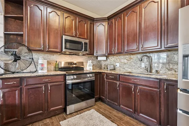 $590,000 | 2564 Chapala Drive, Kissimmee, FL 34746