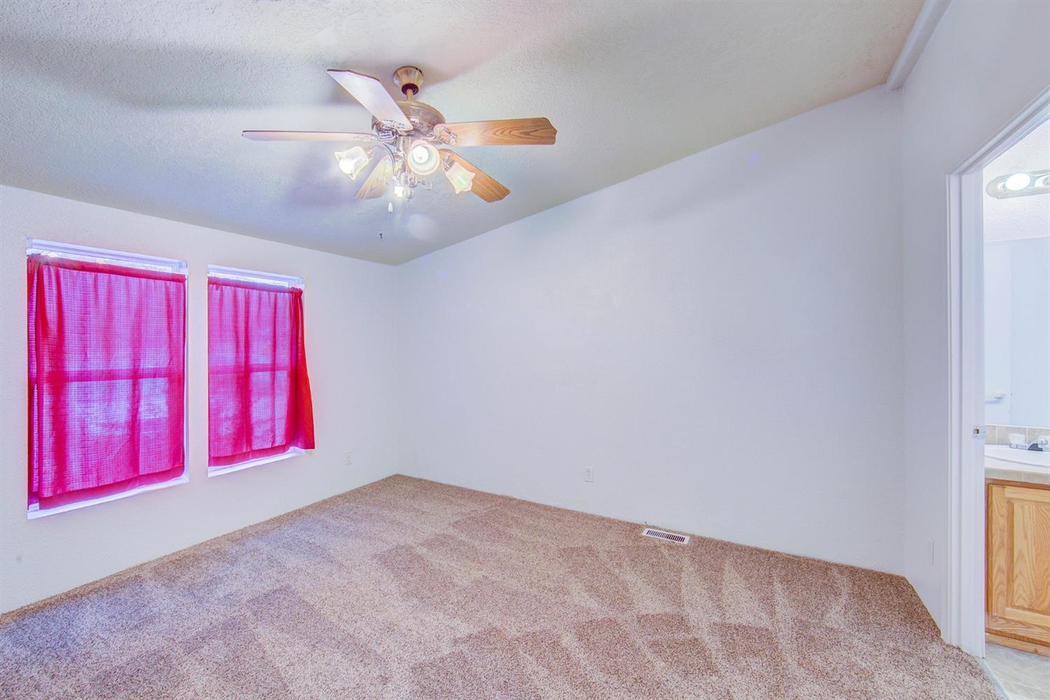 9463 Blackwell Road Central Point, OR 97502 - Photo 19 of 23 Additional Photo