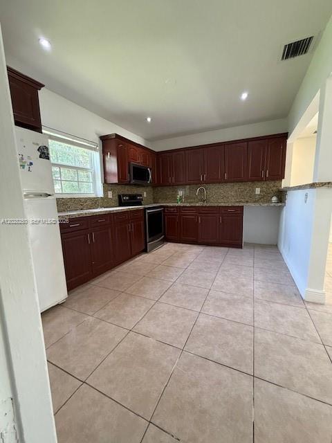1481 Northeast 155th Terrace, Unit 1481 North Miami Beach, FL 33162 - Photo 3 of 11