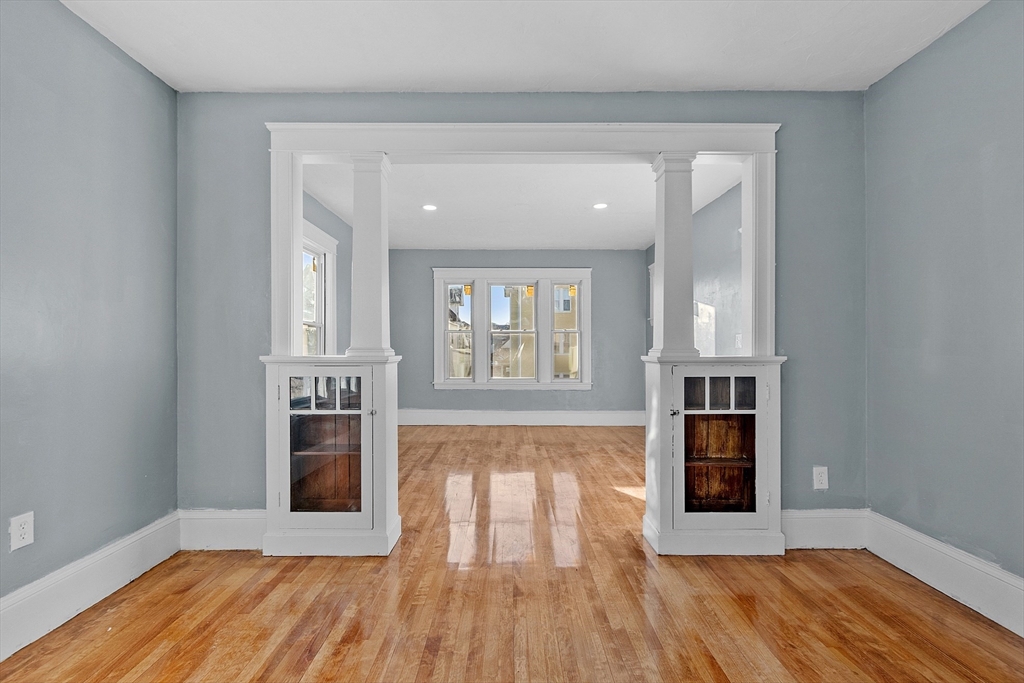 35 Arthur Street, Unit 2 Worcester, MA 01604 - Photo 11 of 39 Gallery Image 11