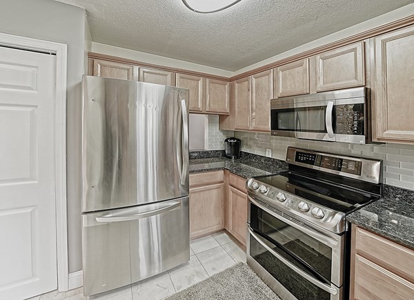 2 Liberty Road, Unit 2 Bridgewater, MA 02324 - Photo 9 of 29 Gallery Image 9