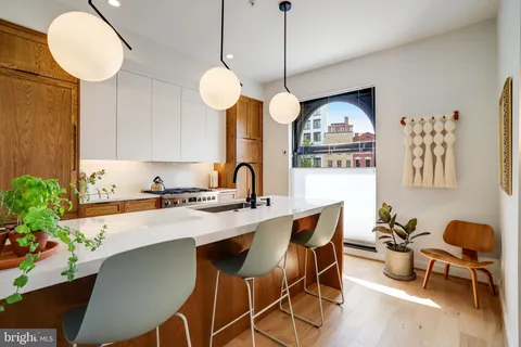 $949,000 | 2525 Pennsylvania Avenue Northwest, Unit 204, Washington, DC 20037