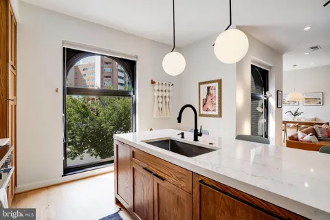 $949,000 | 2525 Pennsylvania Avenue Northwest, Unit 204, Washington, DC 20037