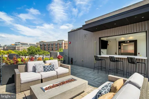 $949,000 | 2525 Pennsylvania Avenue Northwest, Unit 204, Washington, DC 20037