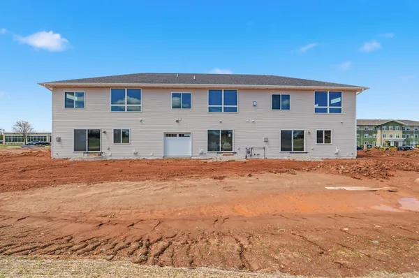 $469,900 | 1825 Servant Way, Green Bay, WI 54311