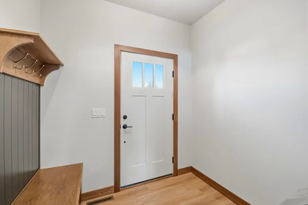 $469,900 | 1825 Servant Way, Green Bay, WI 54311