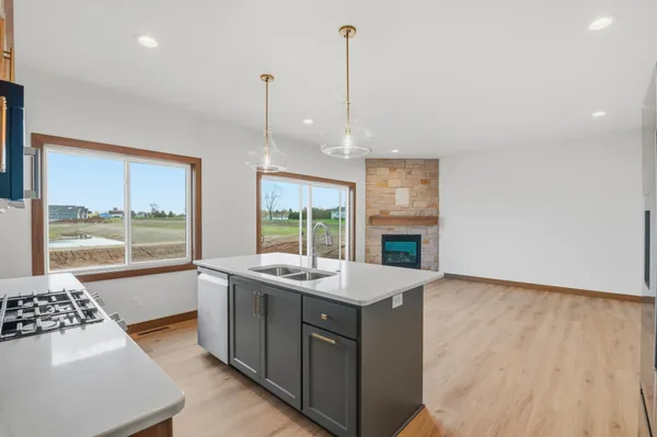 $469,900 | 1825 Servant Way, Green Bay, WI 54311