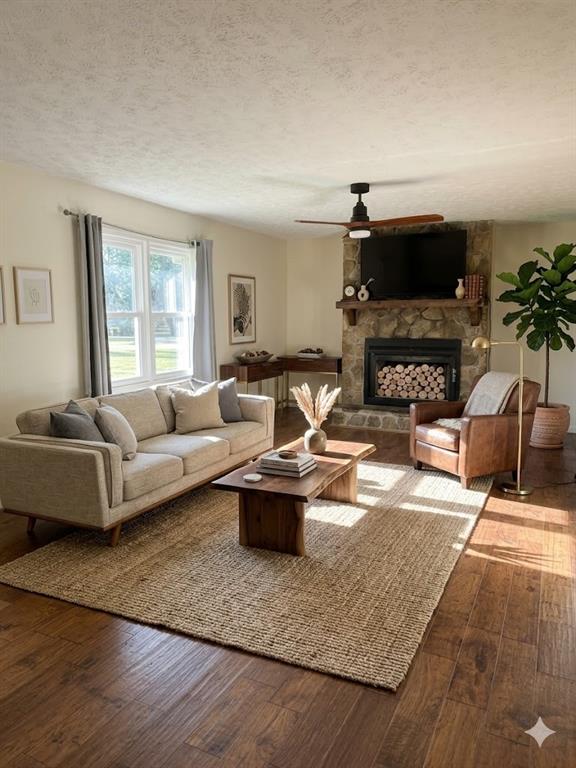 27 Carriage Trace Southeast Cartersville, GA 30121 - Photo 7 of 26 a living room with furniture and a fireplace