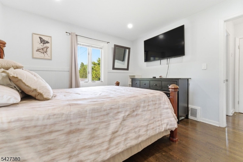 107 Belt Road Phillipsburg, NJ 08865 - Photo 15 of 34