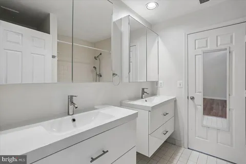 $1,480,000 | 6113 Goldtree Way, Bethesda, MD 20817