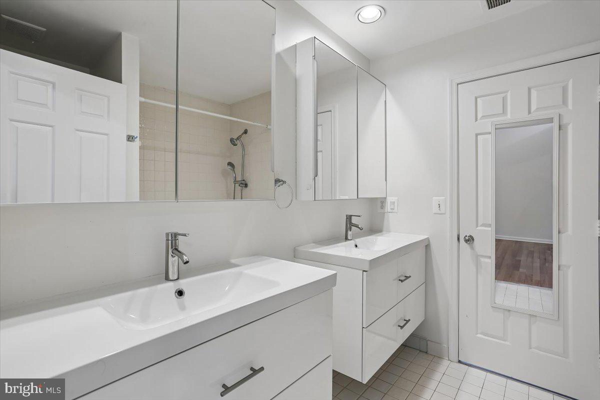 6113 Goldtree Way Bethesda, MD 20817 - Photo 49 of 75