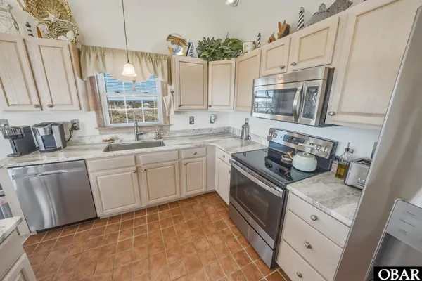 $575,000 | 23212 Surfside Drive, Rodanthe, NC 27968