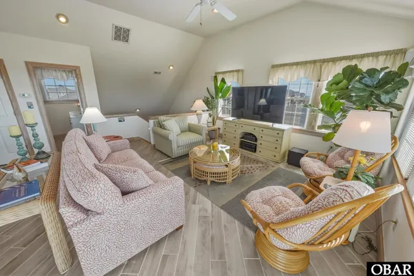 $575,000 | 23212 Surfside Drive, Rodanthe, NC 27968