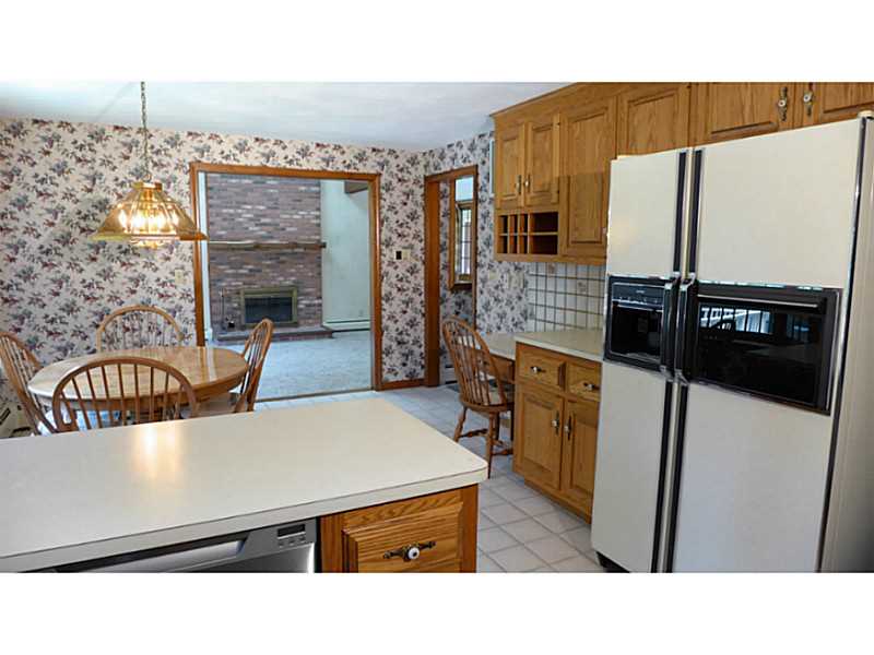 21 Cargill Road Cumberland, RI 02864 - Photo 8 of 25 Kitchen.
