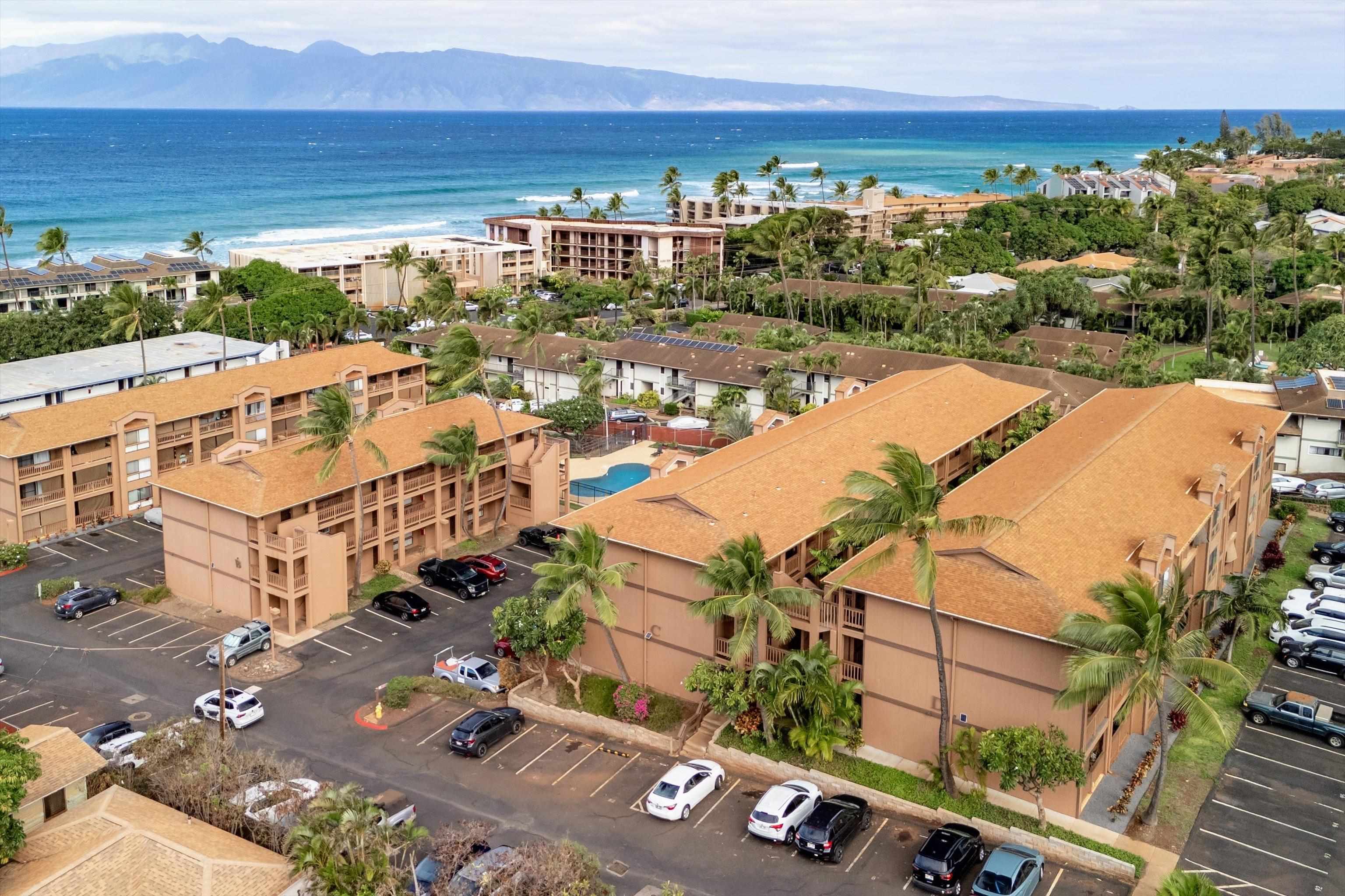 3740 Lower Honoapiilani Road, Unit C102 Lahaina, HI 96761 - Photo 37 of 50 a view of a city