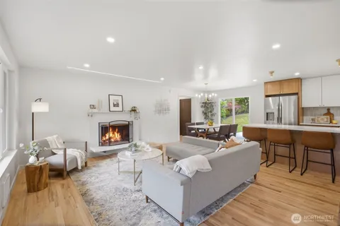 $569,950 | 30032 5th Avenue Southwest, Federal Way, WA 98023