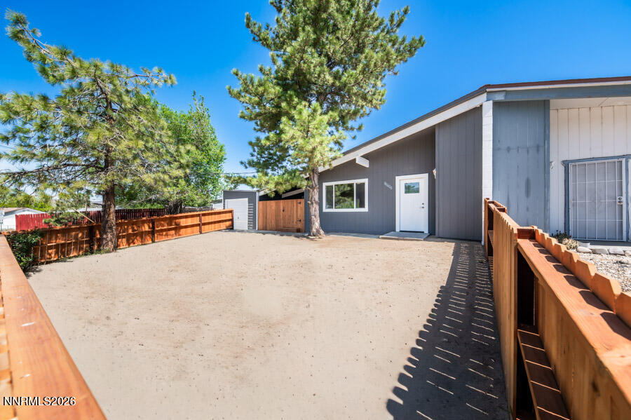 13702 Mt Shasta Street Reno, NV 89506 - Photo 3 of 27 MS-1005