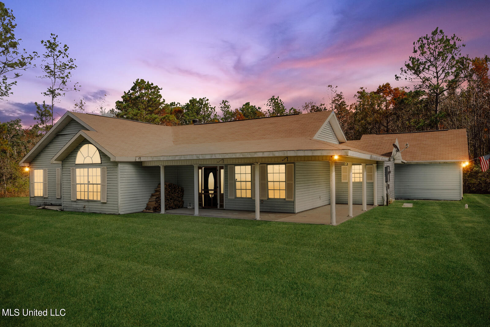 11222 Allen Road Gulfport, MS 39503 - Photo 1 of 22 193682_201_1600x1067_mls
