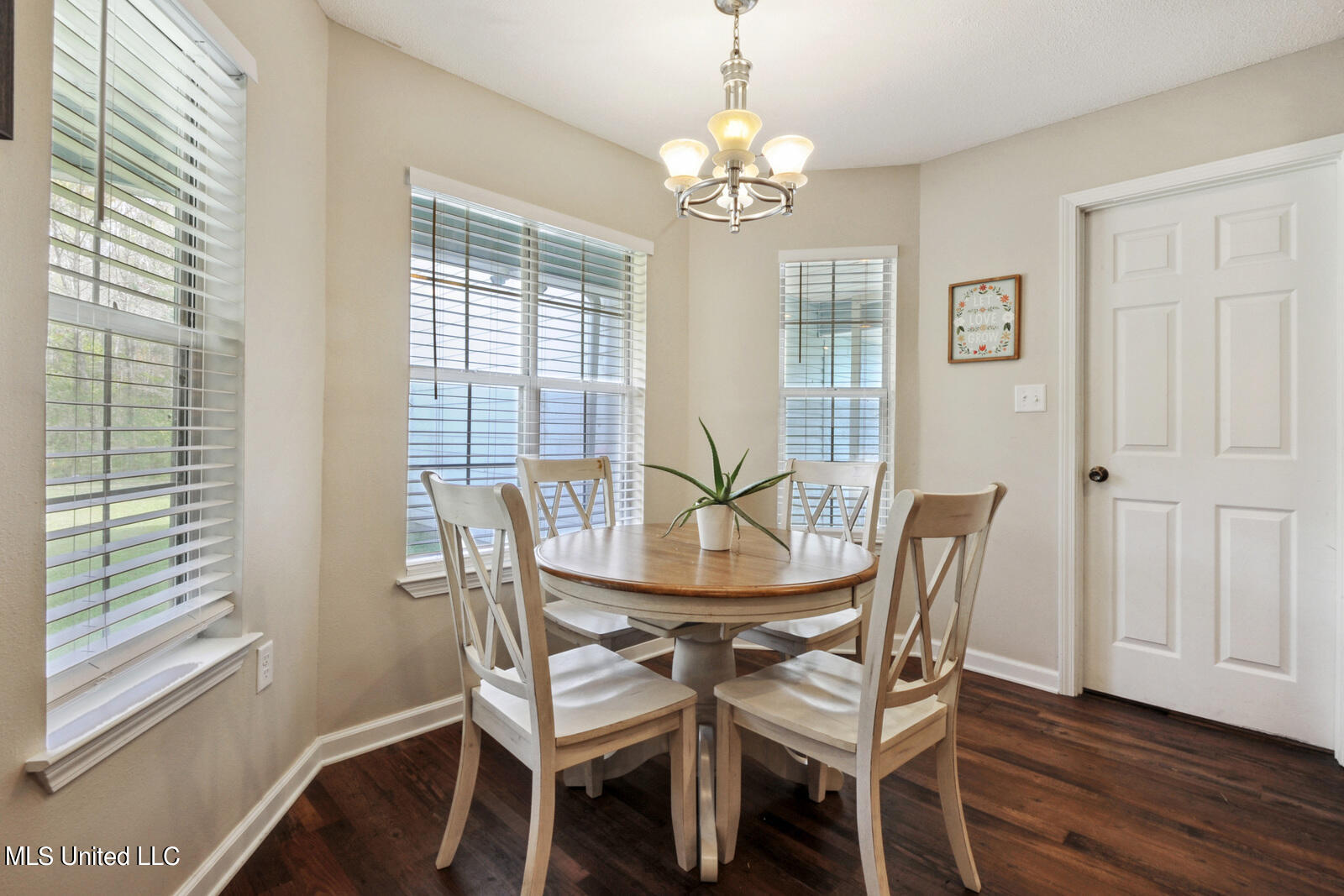 11222 Allen Road Gulfport, MS 39503 - Photo 13 of 22 193681_013_1600x1067_mls