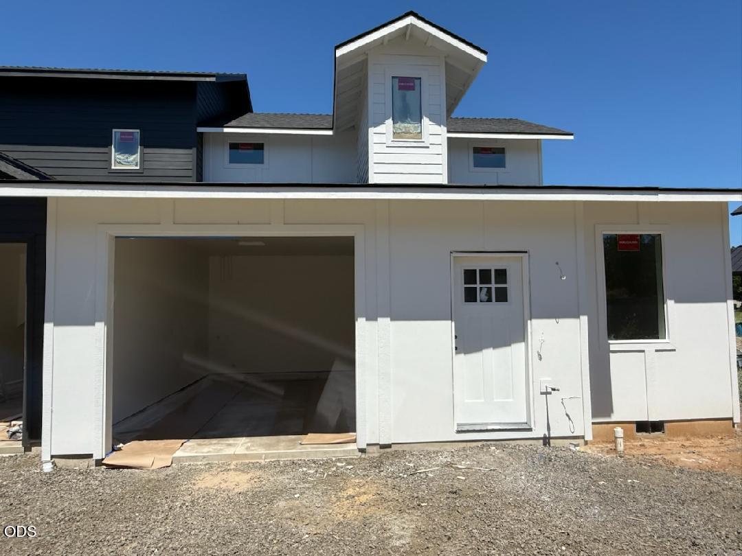 203 Bogey Lane Eagle Point, OR 97524 - Photo 1 of 28