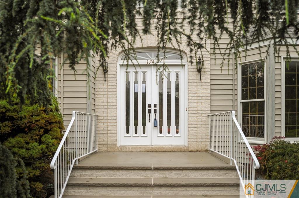 374 Rahway Road Edison, NJ 08820 - Photo 2 of 25 Gallery Image 2
