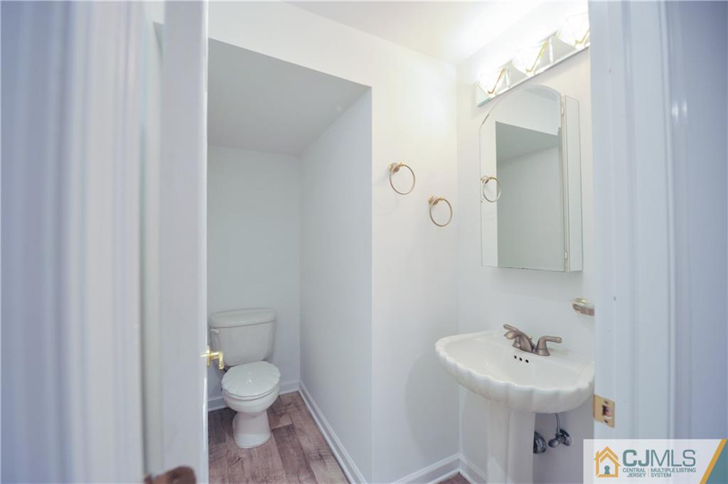 374 Rahway Road Edison, NJ 08820 - Photo 20 of 25 Gallery Image 20