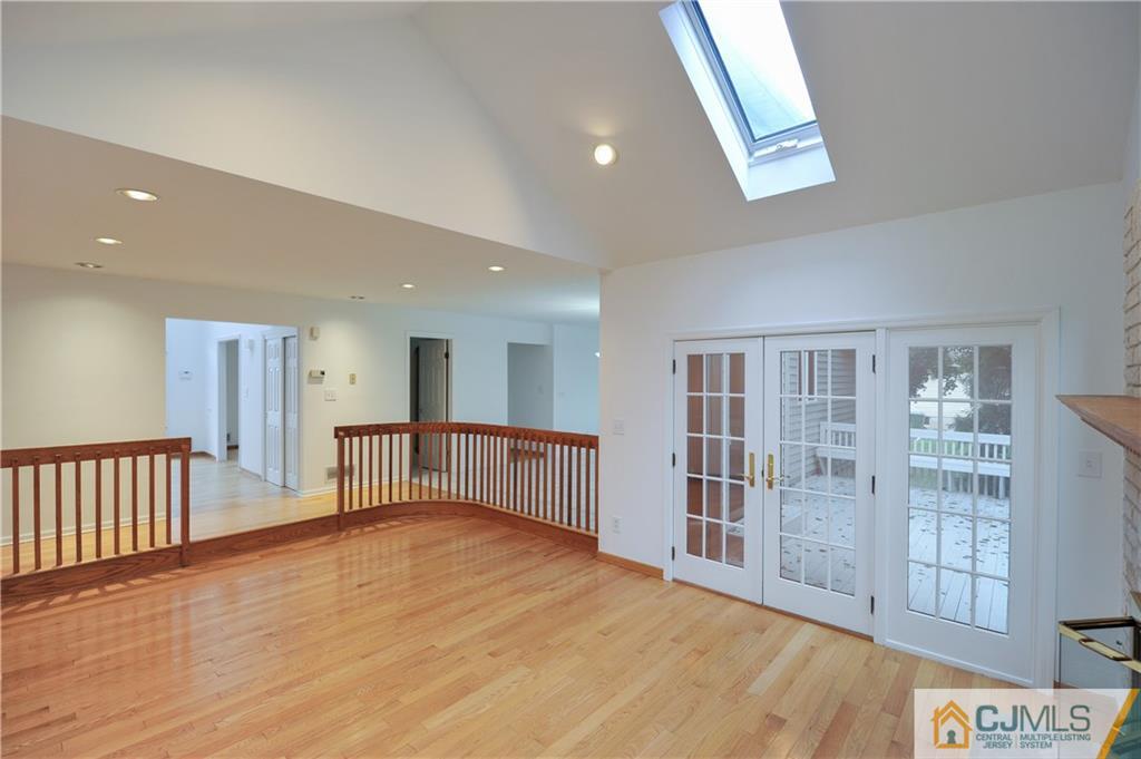 374 Rahway Road Edison, NJ 08820 - Photo 9 of 25 Gallery Image 9