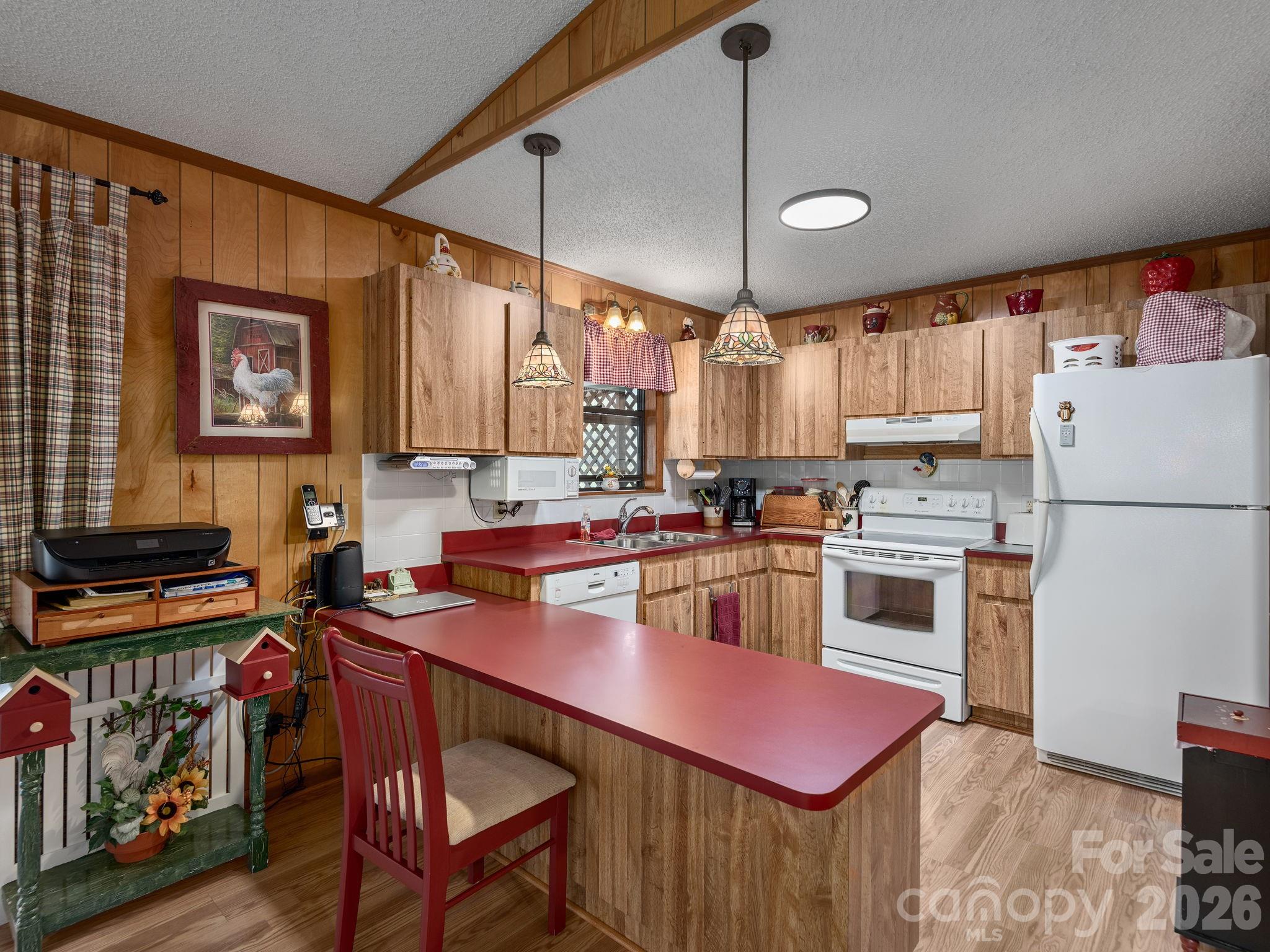 85 Hillcrest Road Maggie Valley, NC 28751 - Photo 8 of 25