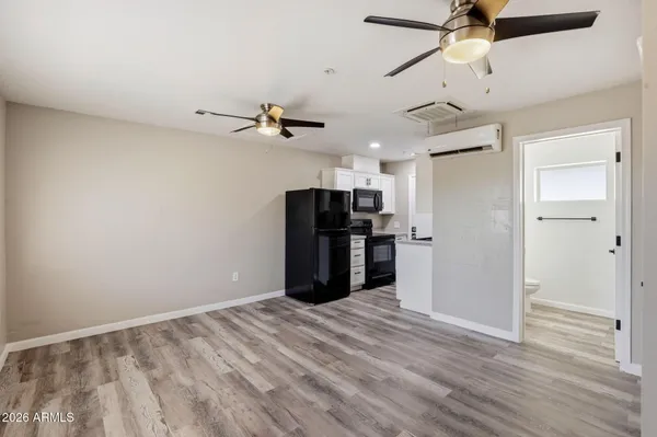 $925 | 840 East Turney Avenue, Unit 6, Phoenix, AZ 85014