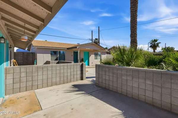 $925 | 840 East Turney Avenue, Unit 6, Phoenix, AZ 85014