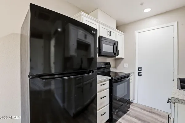 $925 | 840 East Turney Avenue, Unit 6, Phoenix, AZ 85014