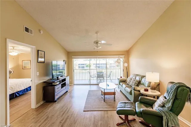 $5,000 | 1230 Yesica Ann Circle, Unit D202, Naples, FL 34110
