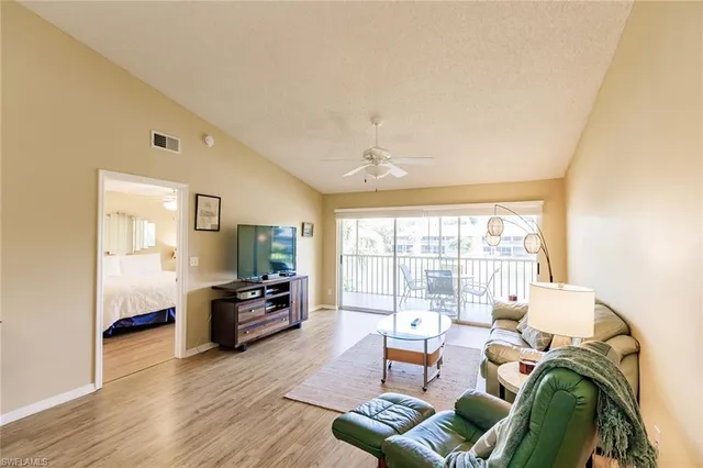 $5,000 | 1230 Yesica Ann Circle, Unit D202, Naples, FL 34110