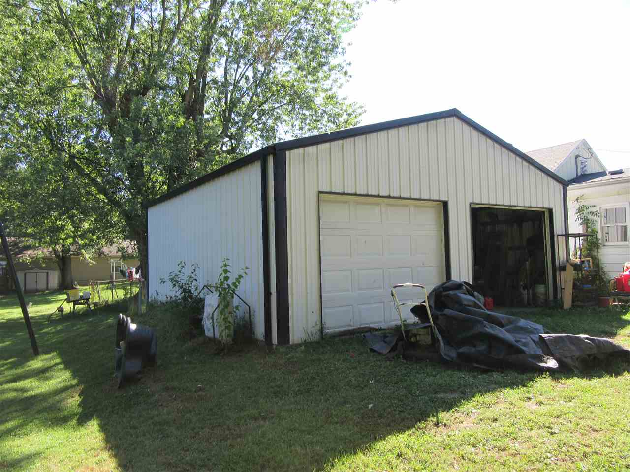 604 Sunset Avenue Washington, IN 47501 - Photo 9 of 10 Gallery Image 9