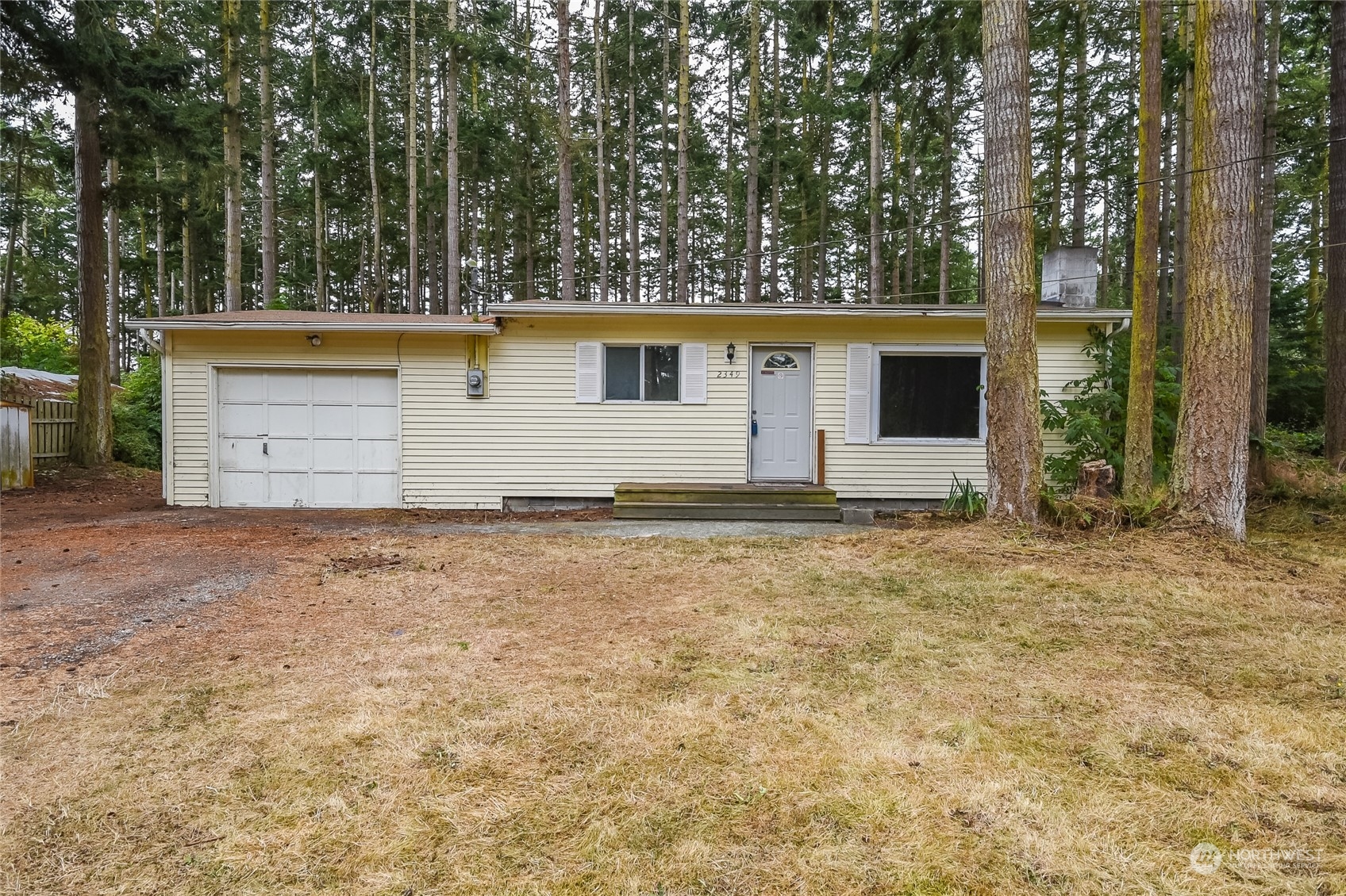 2349 North View Road Oak Harbor, WA 98277 - Photo 3 of 23 Gallery Image 3