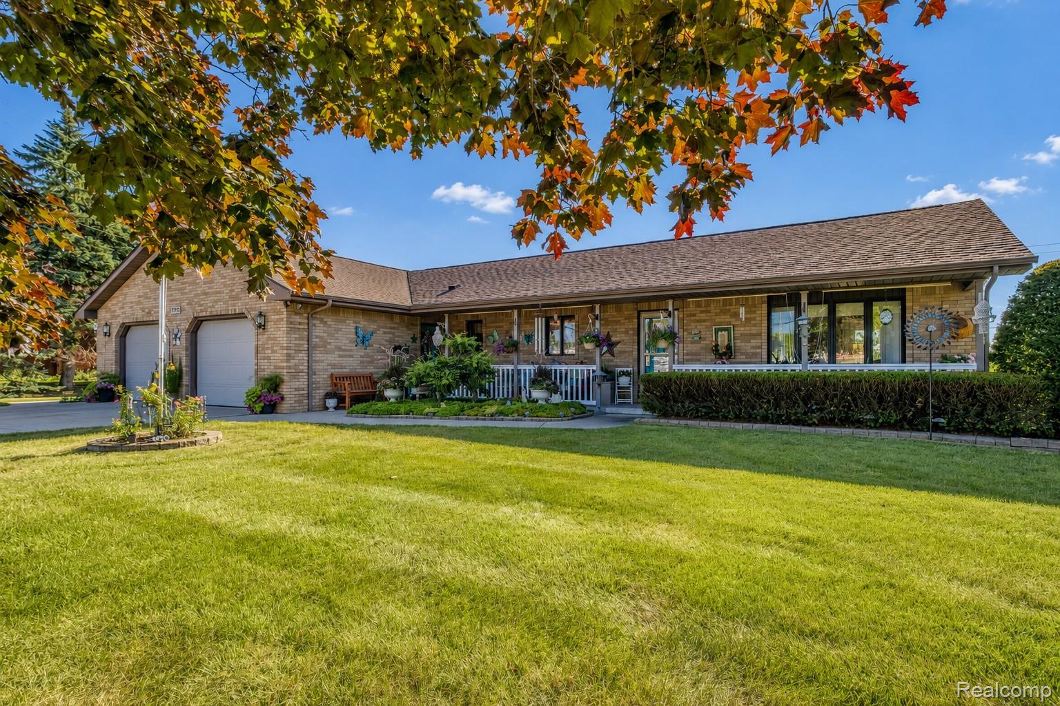 856 North Hemlock Road Hemlock, MI 48626 - Photo 4 of 31 exterior-10.JPG