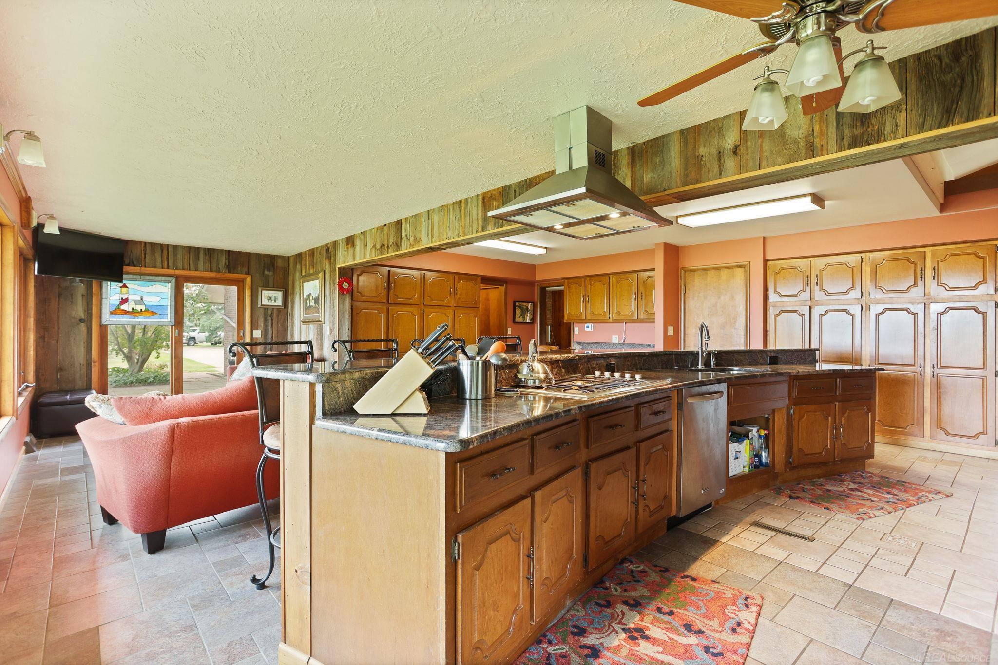 160 West Deckerville Road Caro, MI 48723 - Photo 21 of 62 50159027-d5831010-f02f-42d6-b880-04a77c88f596.JPG