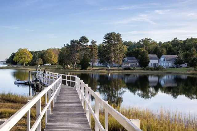 $699,000 | 4 Blackhall Court, Marion, MA 02738