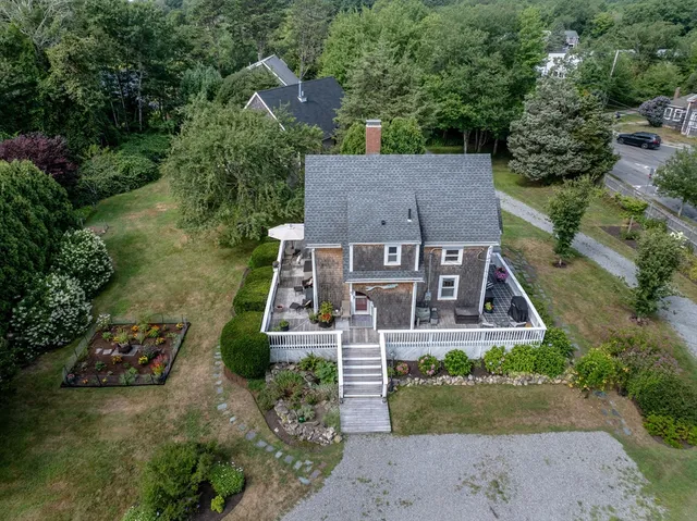 $699,000 | 4 Blackhall Court, Marion, MA 02738