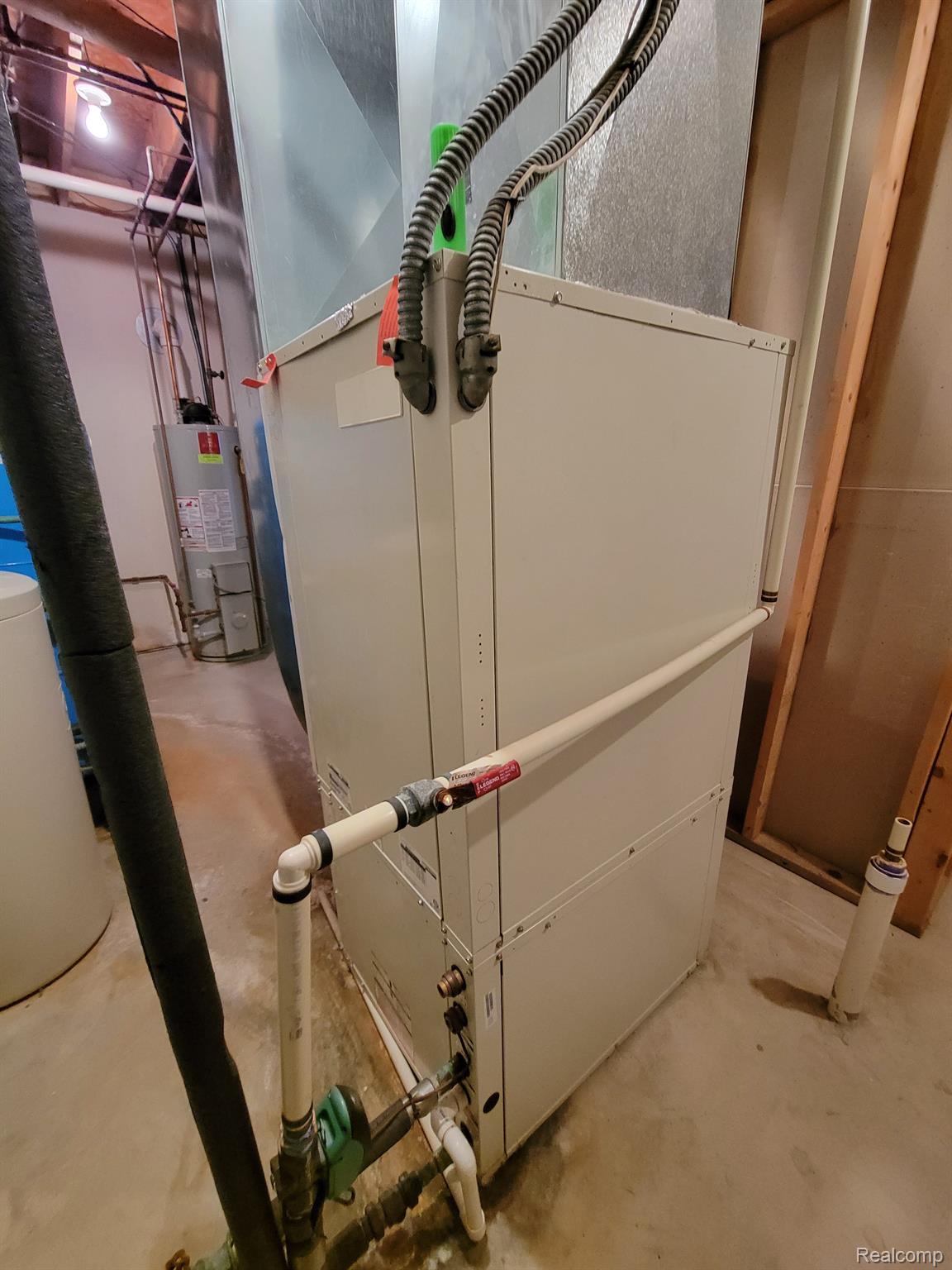 4608 Jasmond Road Goodrich, MI 48438 - Photo 47 of 60 Geo thermal heating and cooling unit.