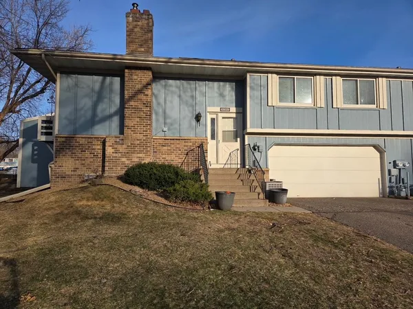 $250,000 | 6859 MacBeth Court, Woodbury, MN 55125