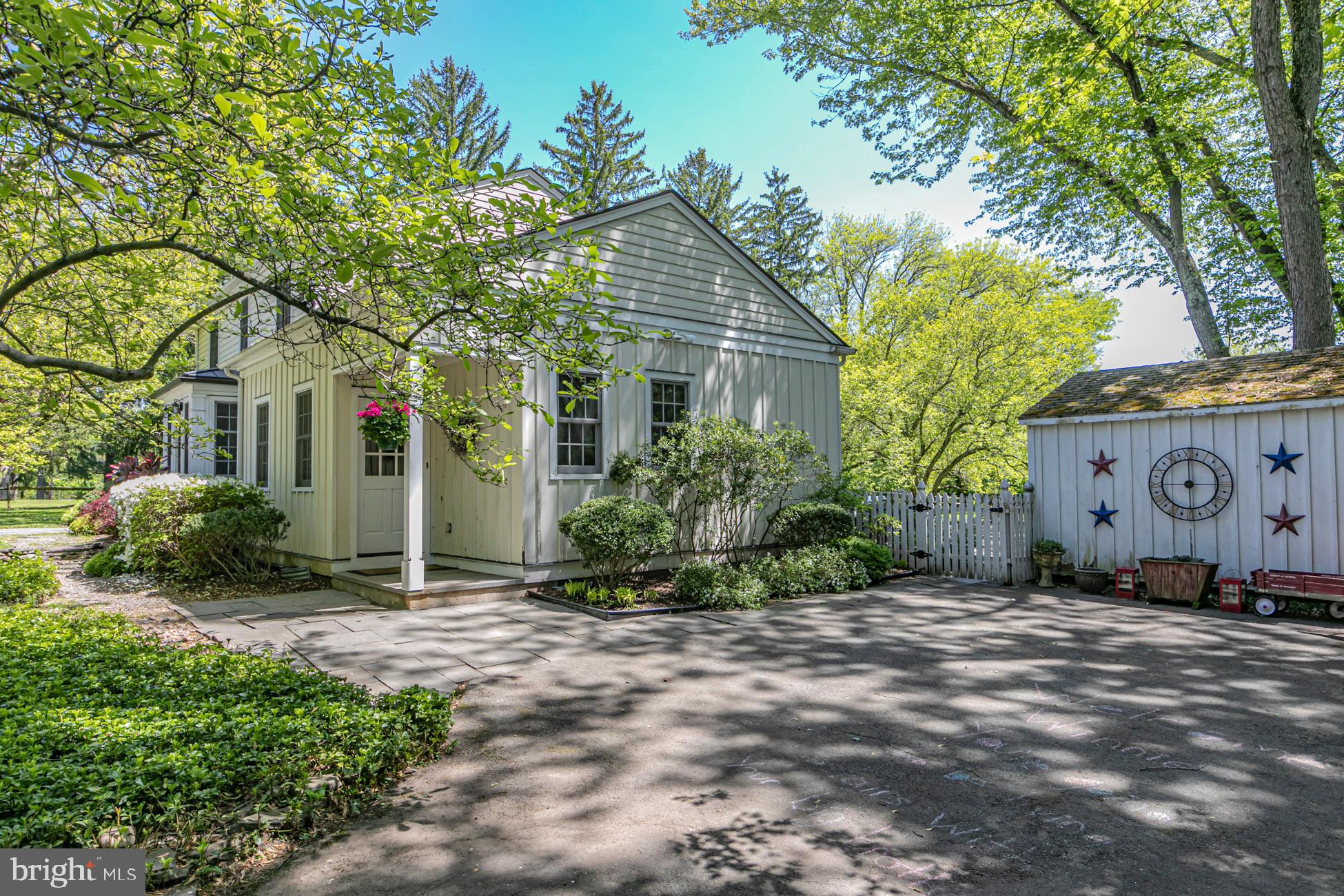 984 Mercer Road Princeton, NJ 08540 - Photo 4 of 44