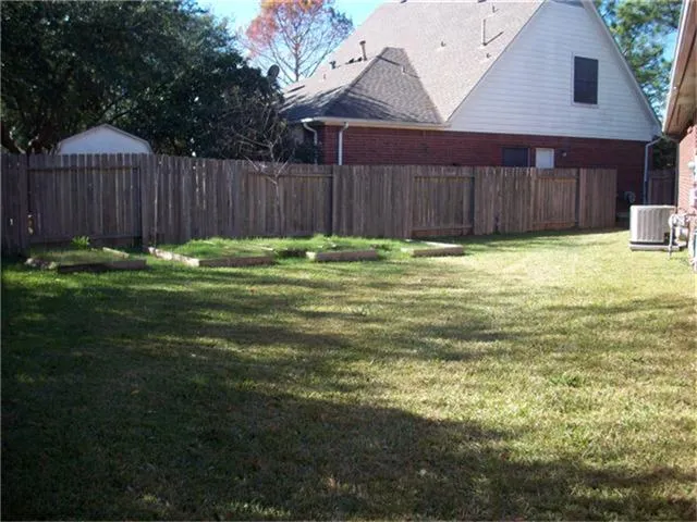 $2,375 | 14310 Windsor Oaks Lane, Houston, TX 77062