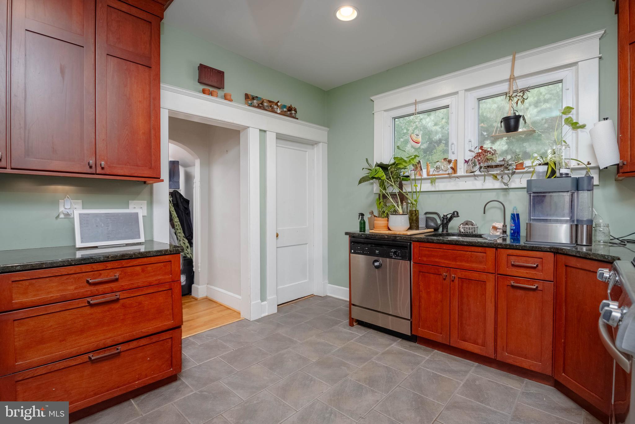 6019 Sycamore Road Baltimore, MD 21212 - Photo 21 of 58 Gallery Image 21