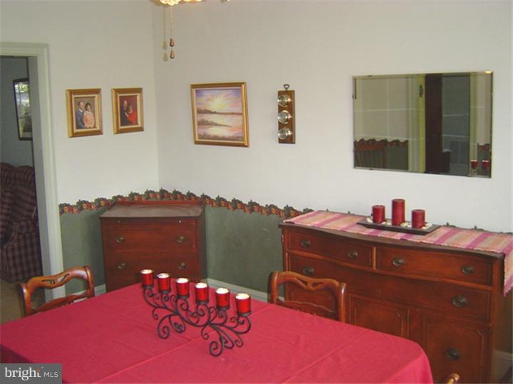 500 March Street Shillington, PA 19607 - Photo 7 of 25 Dining Room
