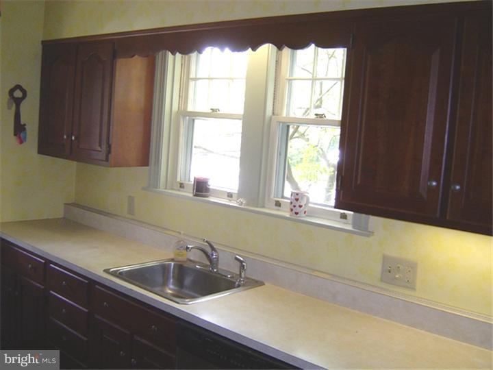 500 March Street Shillington, PA 19607 - Photo 9 of 25 Kitchen