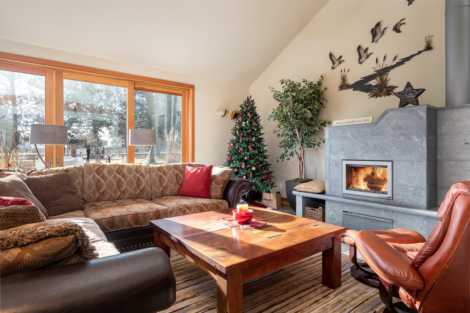 64970 Gerking Market Road Bend, OR 97703 - Photo 1 of 49 64970 Gerking Market - Fireplace_Greatr